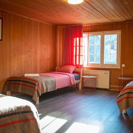 Matten bei Interlaken Uncle Eric'S Chalet מראה חיצוני תמונה