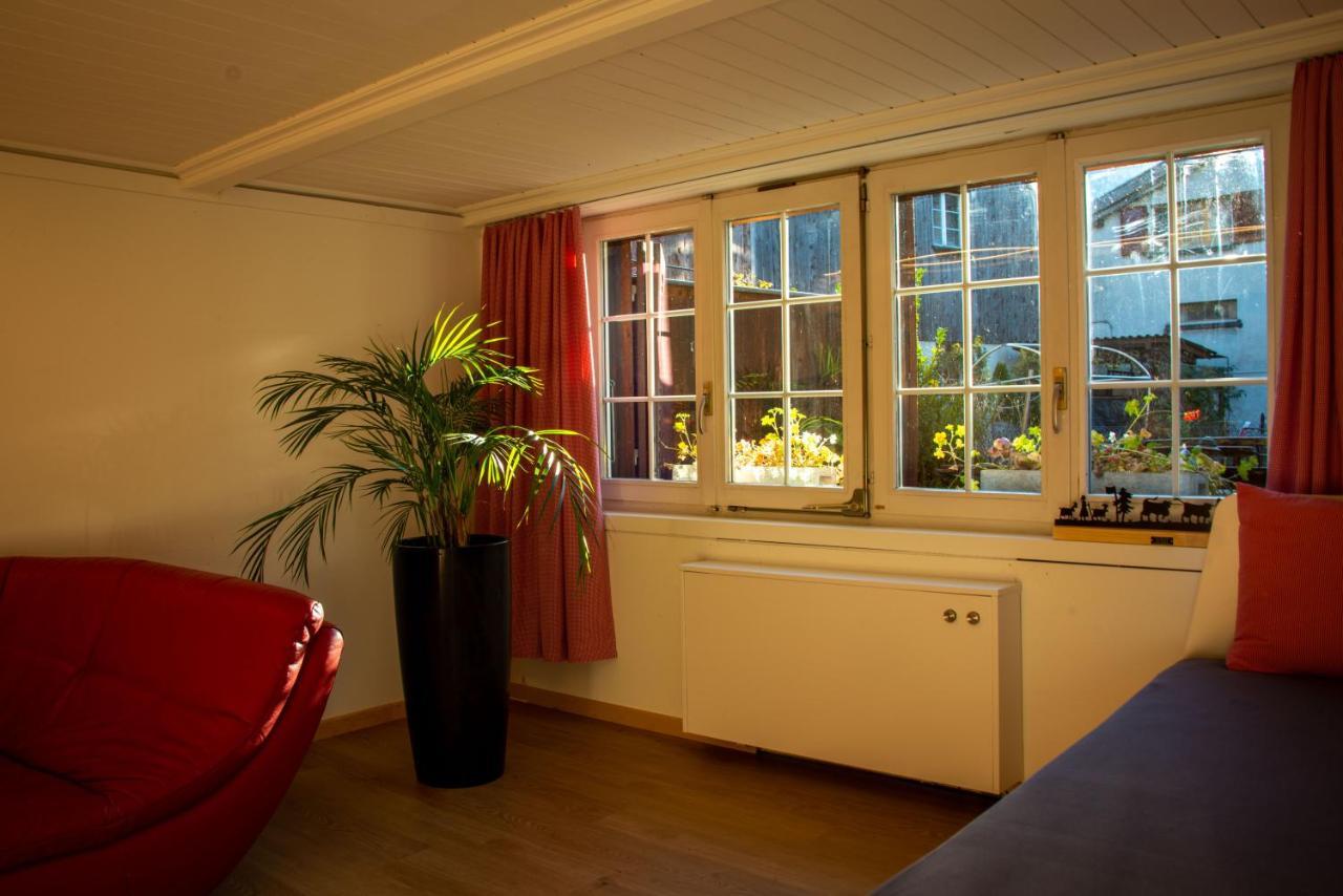 Matten bei Interlaken Uncle Eric'S Chalet מראה חיצוני תמונה